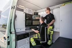 Saugbaggerarbeiten für Leitungsfreilegung in Neuwied